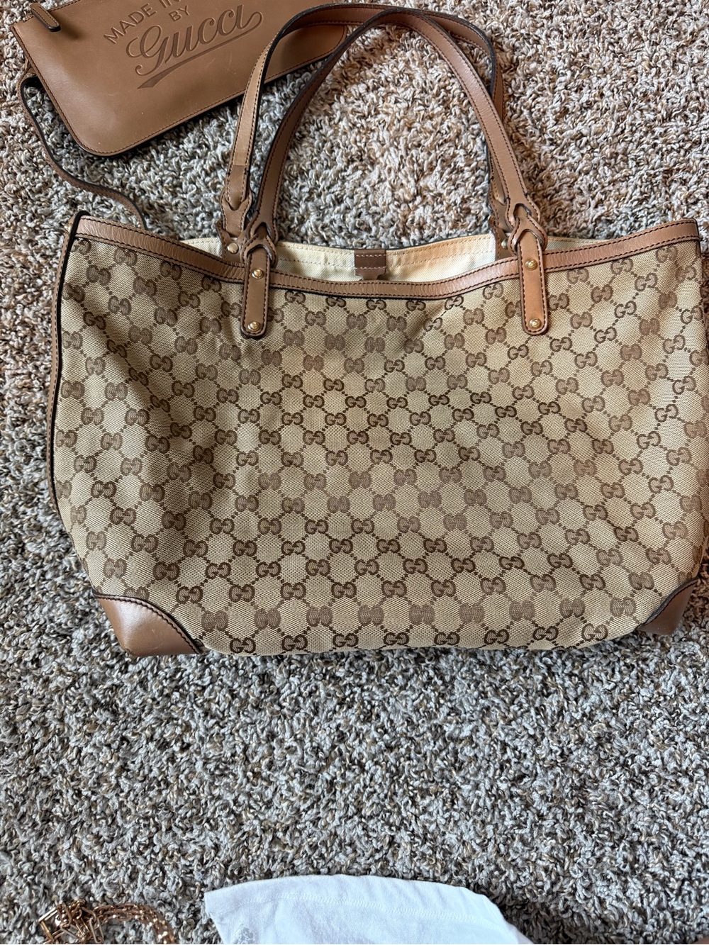 ⚡️Gucci GG Canvas Medium Tote with Brown Leather Trim - Picture 3 of 11